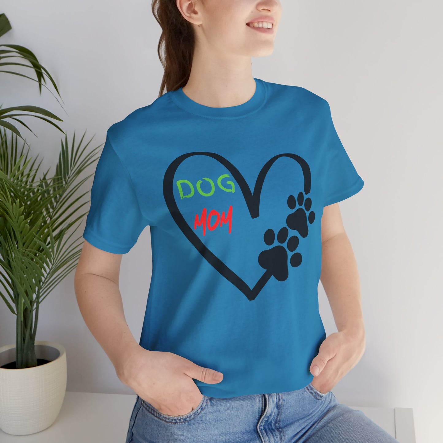 T-Shirt - Dog Mom Heart