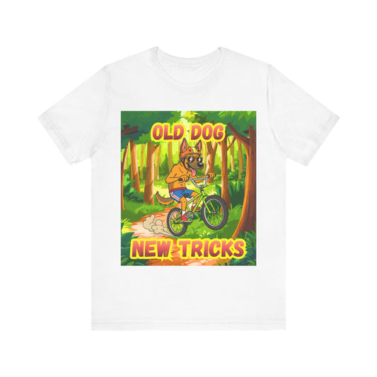 T-Shirt - Old Dog New Tricks Cyclist