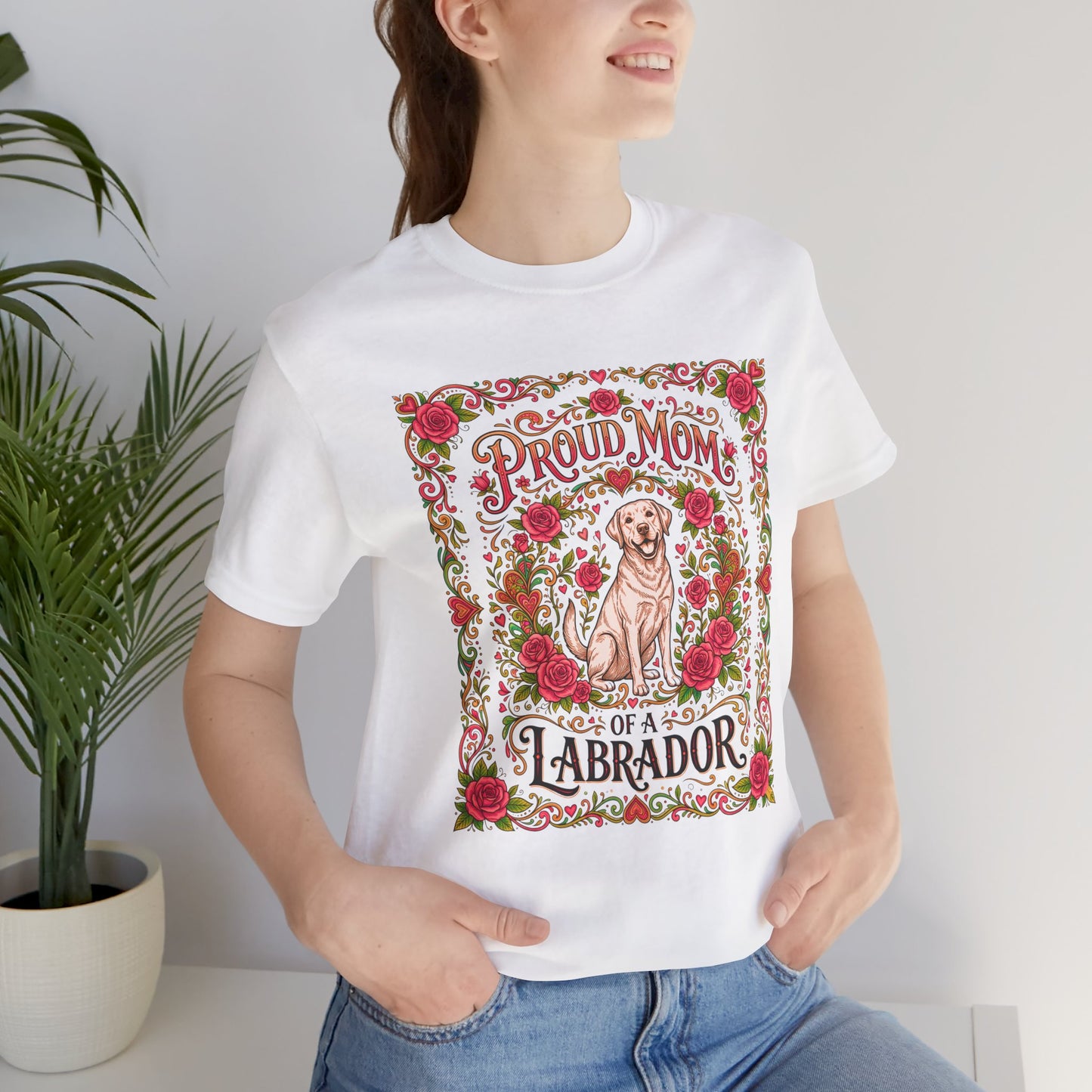 T-Shirt - Proud Mom of a Labrador